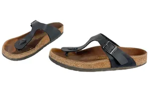 Birkenstock Gizeh Black Leather Sandals Womens Sz 38 / US 7 thumbnail 2
