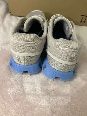 On Cloud Engineering Women's Running Shoes Size 11 thumbnail 3