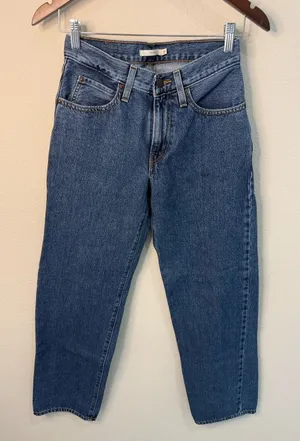 Levis 94 Baggy Med Wash Jeans 31" Inseam Size 24 thumbnail 1