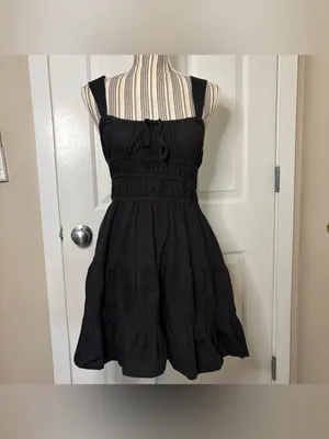 sunday best Aritzia martine poplin dress black dark coquette quiet luxury sm thumbnail 3