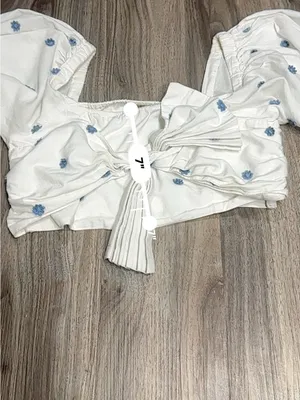 FARM Rio White Puff-Sleeve Crop Top with Blue flowers Print. thumbnail 15