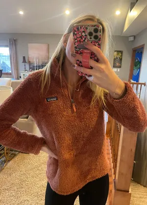 Patagonia Sweater thumbnail 1