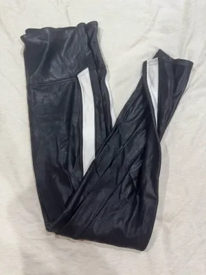 Spanx leather leggings thumbnail 1