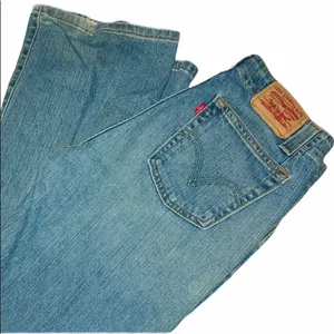 Levi’s 525 boot cut jeans thumbnail 2