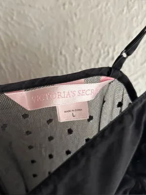 Y2K Victoria’s Secret Silk + Sheer Lace Split front Cami Top Black Large thumbnail 3