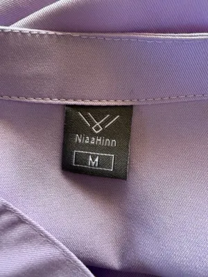 NiaaHinn women's lavender short sleeve v-neck pullover scrub top size medium thumbnail 6