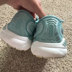 Brooks Running Shoes Women’s thumbnail 5