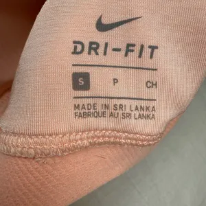 Nike Women's‎ Light Pink Sports Bra thumbnail 2