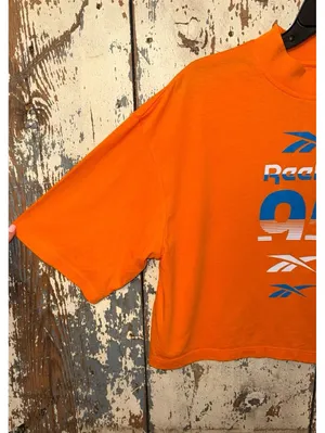 Reebok Women's MYT Crop Graphic 95 T-shirt Orange sz Small Retro Streetwear thumbnail 3