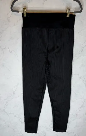 Aerie Offline 7/8 High-Rise Leggings in black white stripe thumbnail 4