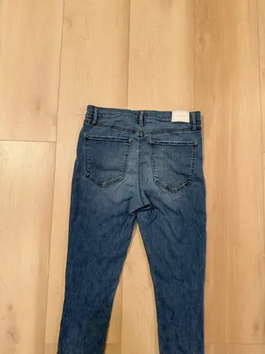 Express Distressed Skinny Mid Rise Jeans Women's Size 10 Long thumbnail 6