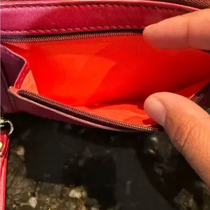 Fossil Red‎ Leather Zip Around Clutch Wallet Card Organizer Wrist Strap R thumbnail 4