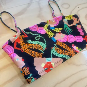 Zara Miranda Makaroff Woman in Art Graphic‎ Crop Top Multi Color Size M 1131/152 thumbnail 3
