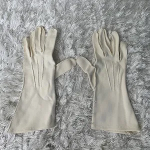 50s 60s White Cream Gloves Raised Detail OSFM thumbnail 2