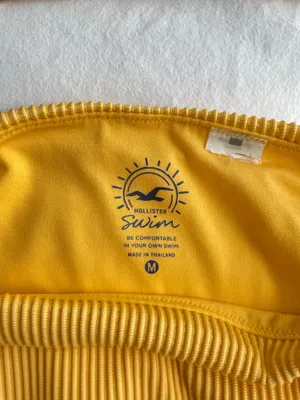 Hollister Yellow High-Waisted Ribbed Bikini Set thumbnail 3