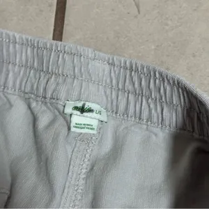 Aerie Women Ribbed Cut Off Gray Curdoroy Shorts Size Large‎ thumbnail 5