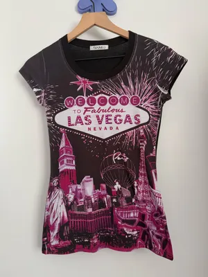 Y2K Small Las Vegas Print Short Sleeve Tee Black Pink Slim Fit thumbnail 1
