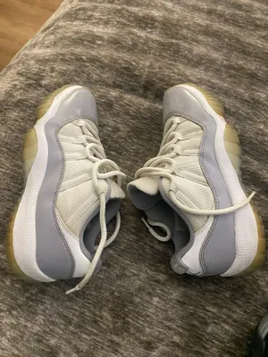 Air Jordan 11 Low Cement Grey Men’s Sneakers Shoes Size 9.5 thumbnail 3