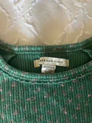green ribbed baby tee thumbnail 3