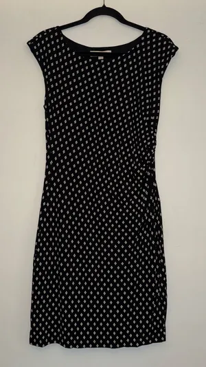 LOFT women’s beautiful dress Sz M ✨ thumbnail 1