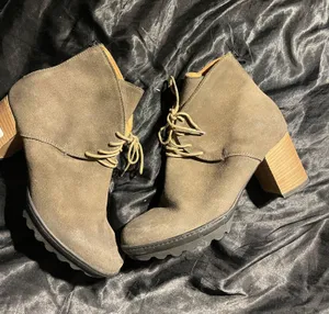 Gidigio Italian Suede Leather Ankle Boots thumbnail 1