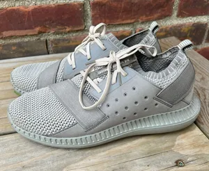 Under Armour Shoes thumbnail 2