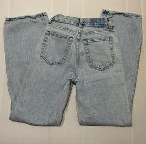 Abercrombie Ultra High-Rise Jeans thumbnail 5