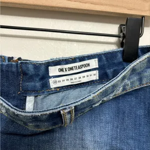NEW One x One Teaspoon Cult Mini Free Love Denim Skirt - Size 22 thumbnail 8