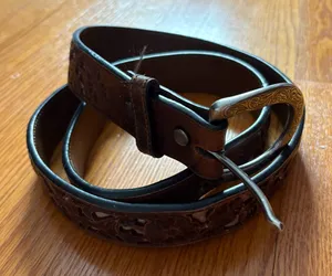 Shyanne Brown Leather Embroidered Belt Rose Gold Details XL Etched Flower thumbnail 1