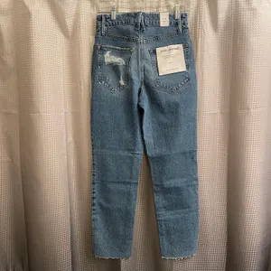 Good American Good Vintage Raw Hem Distressed Pocket Jeans NWT thumbnail 8