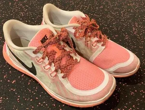 Nike Pink Free 5.0 shoes thumbnail 1