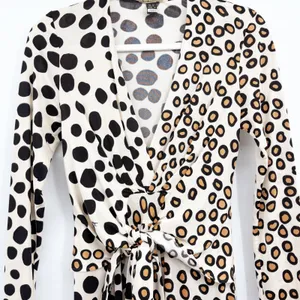 Issa London Womens 100% Silk Mixed Polka Dot Animal Print Wrap Front Dress 8 thumbnail 3