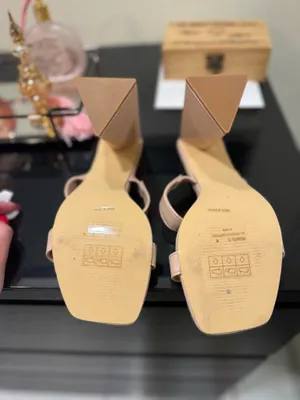 Bamboo Nude chunky heels thumbnail 3