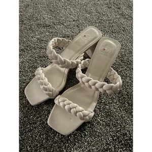 Dolce Vita Sandals Womens Size 10 Ivory Braided Slide Square Toe Block thumbnail 6