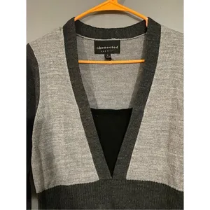 Connected Apparel Sweater Dress Size Small thumbnail 3