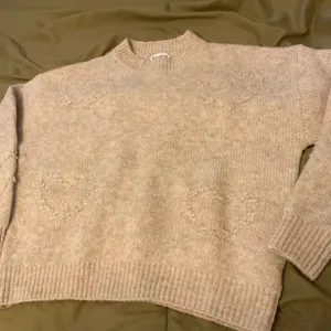 FRNCH Paris Cream Textured Heart Knit Crewneck Sweater Medium thumbnail 3