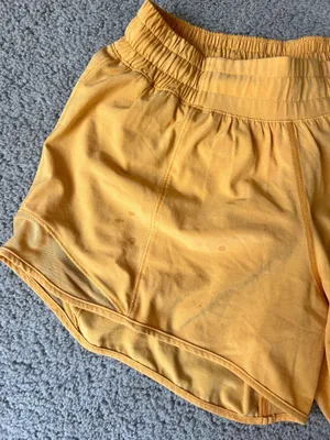 Lululemon Hotty Hot Shorts thumbnail 2