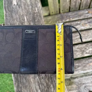 Coach Signature Zippy Wallet Black‎ Silver V thumbnail 8