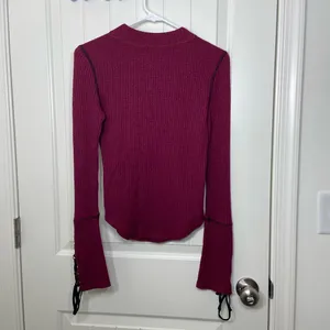 EUC Free People women’s wine mountaineer cuff thermal laced flare‎ top small thumbnail 6