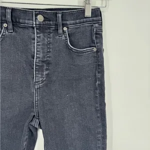ARITZIA DENIM FORUM Lola High Rise Skinny 24L‎ in Size 26 thumbnail 6
