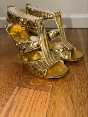 Size 8 Women’s Michael Kors Women's Gold Sequins Berkley Strap Heels IOB thumbnail 5