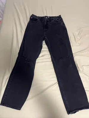 Abercrombie and Fitch 90s straight leg high rise black jeans thumbnail 1