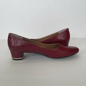 J.‎ Renee Bambalina Lizard Print Red Patent Size 8.5 NEW Career Church Holiday thumbnail 9