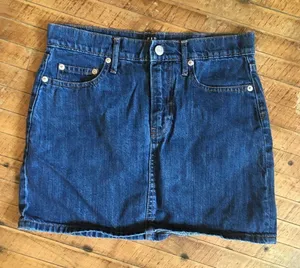 Gap dark wash size 0 Y2K denim micro mini skirt thumbnail 1