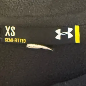 Under Armour Black Fleece 1/4 Zip Pullover Sweatshirt Semi‎ Fitted XS thumbnail 3
