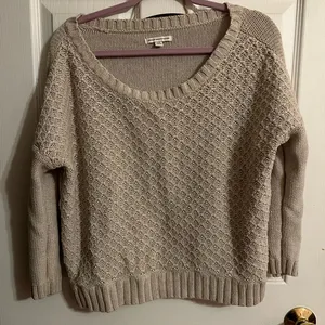 American Eagle sweater thumbnail 1