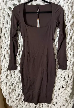 🤎Skims Smooth Layers (G14) Square Neck Midi Dress In Espresso M thumbnail 1