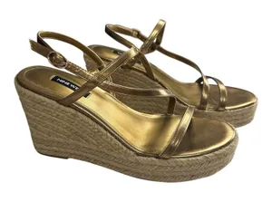 Nine West Jill Metallic Gold Classic Espadrille Wedge Sandals Size 9 thumbnail 1