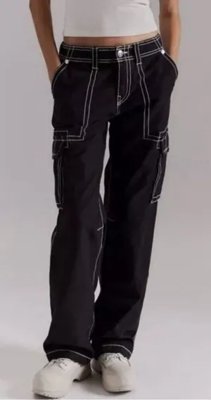 True Religion Military Black Cargo Pants Women’s 29 thumbnail 1
