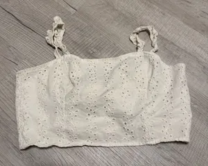 Hollister Cropped White Eyelet Tank Top Tie Closure‎ Hippie Peasant Bohemian thumbnail 1